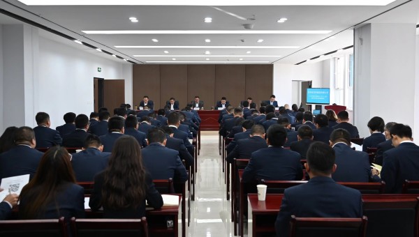 10月14日，交科公司召開2023年安委會（擴大）會議暨項目綜合檢查通報會。會議傳達學習了2023年甘肅省第四次安委會擴大會議精神等內容，對公司上階段安全生產工作進行了全面總結，對下階段安全生產工作進